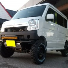 エブリイランプバー付けてLEDバーライトで前周りの完成！！ - J′s Factory MotorProject-BLOG